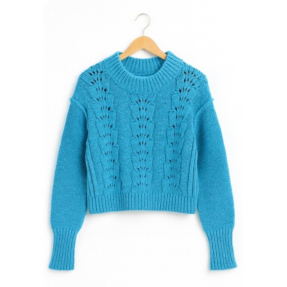 Free People Sweaters - Free People Blue Knit Cable‎ Stitch Cropped Sweater Women's Small